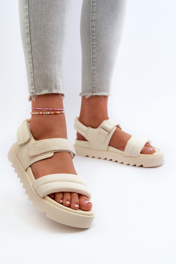 Platform sandals model 198790 Step in style