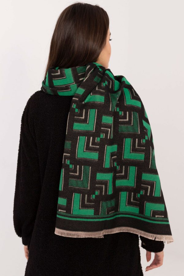 Shawl model 205969 AT