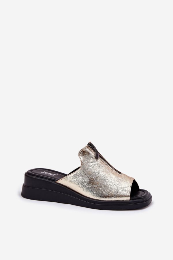 Buskin model 211955 Step in style