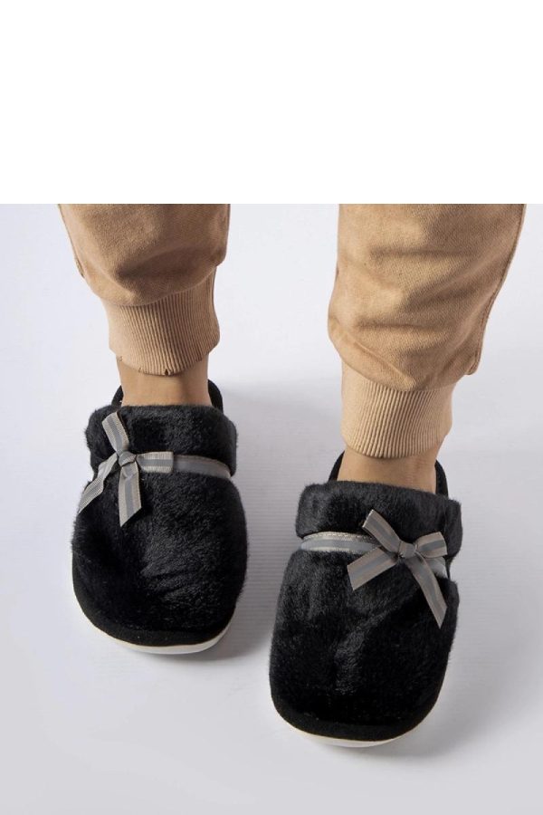 Slippers model 223125 Solea