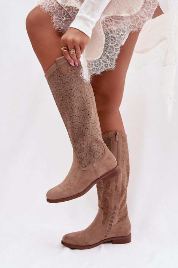 Open-work Boots model 224443 Step in style