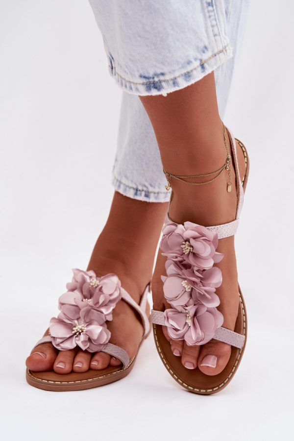 Sandals model 225117 Step in style