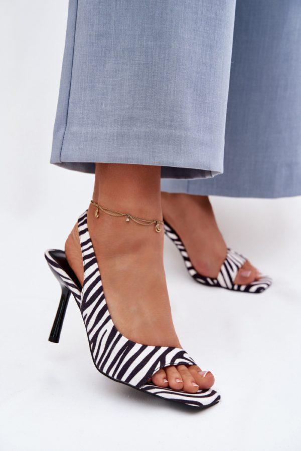 Heel sandals model 225630 Step in style