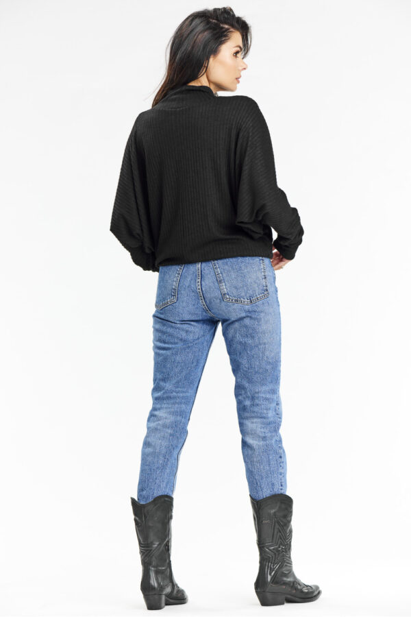 1040163 Turtleneck model 200579 awama