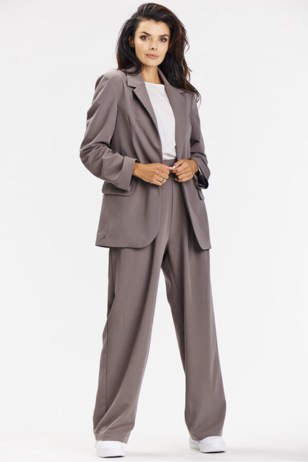 Women trousers model 201252 awama