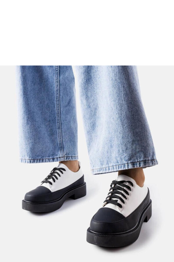 Half shoes model 207045 Solea