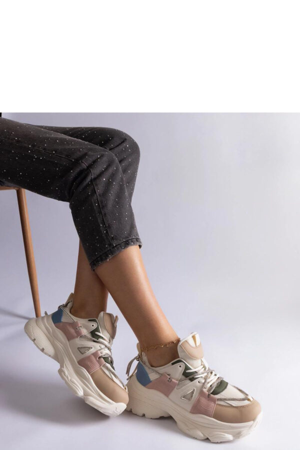 Sneakers model 207161 Solea