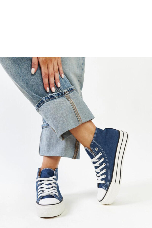 Sneakers model 207390 Solea