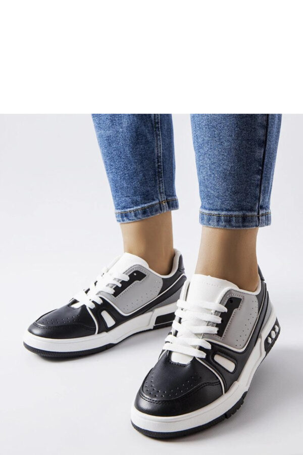 Sneakers model 207770 Solea