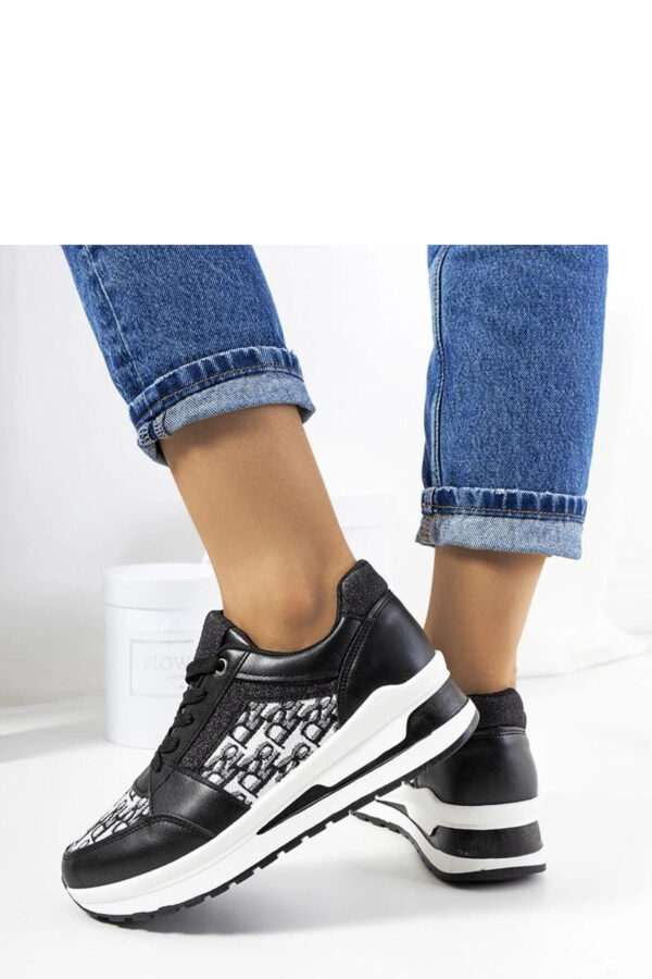 Sneakers model 208045 Solea