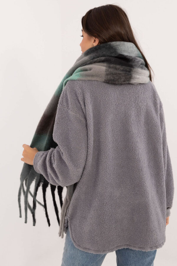 Shawl model 208266 AT