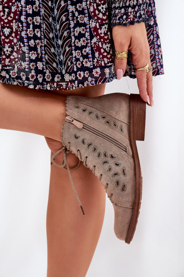 Boots model 208794 Step in style