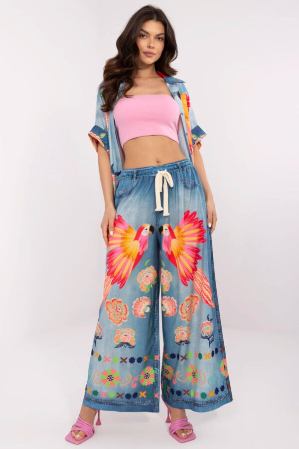 Women trousers model 210030 Italy Moda