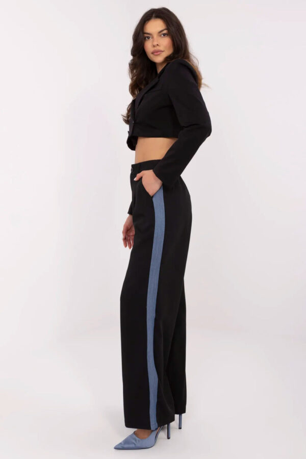 Women trousers model 211178 NM
