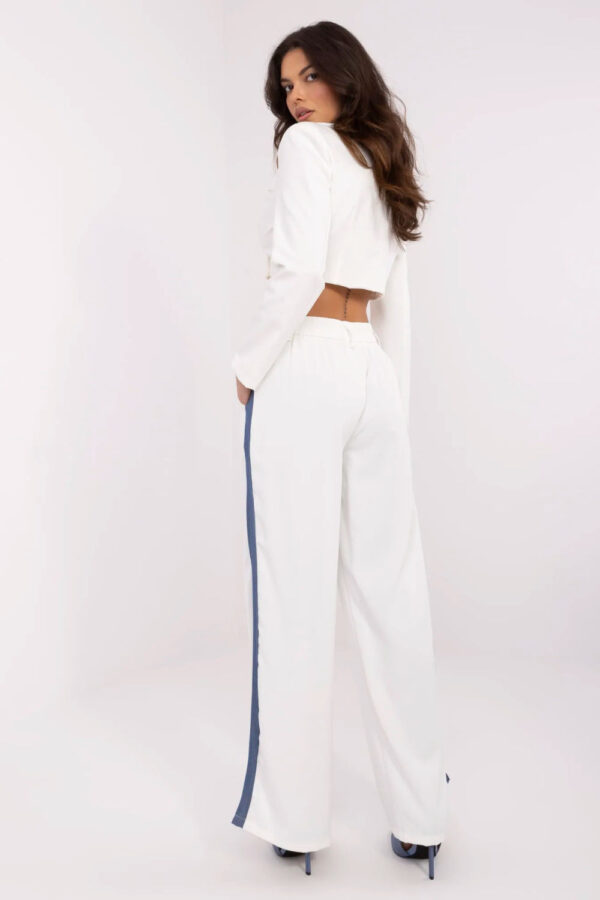 Women trousers model 211179 NM