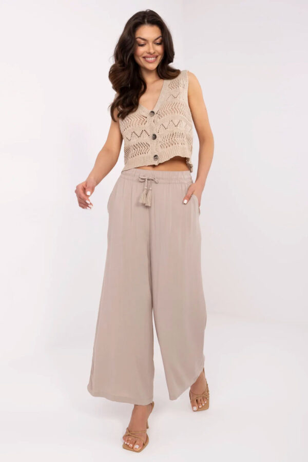 Women trousers model 211492 Sublevel