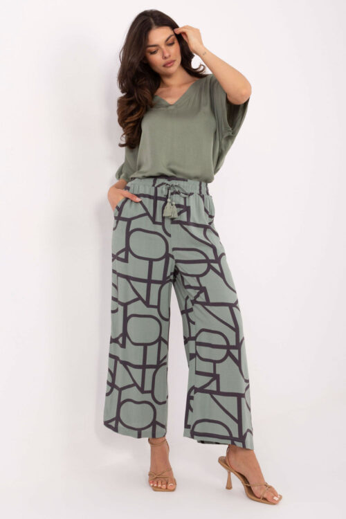 Women trousers model 215118 Sublevel