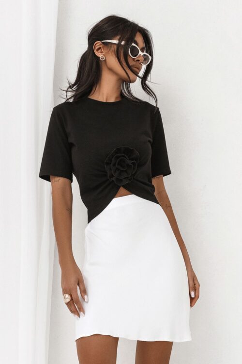 Short skirt model 215310 IVON