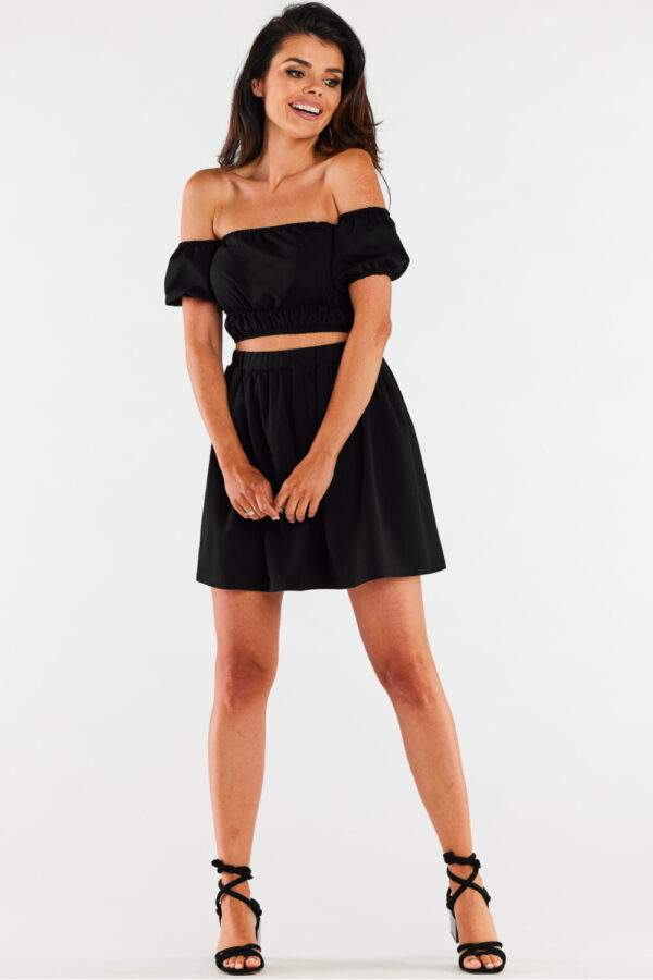 Short skirt model 215318 Infinite You