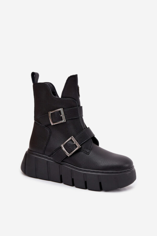 Platform boots model 216832 Step in style