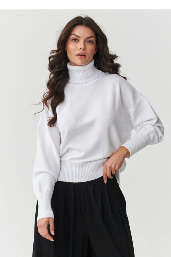 Turtleneck model 217399 Makadamia