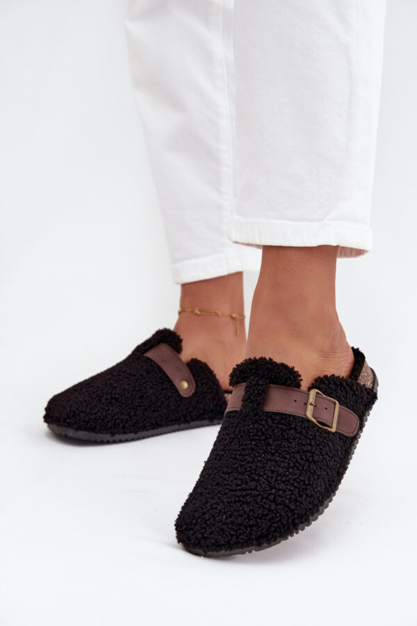 Slippers model 217490 Step in style