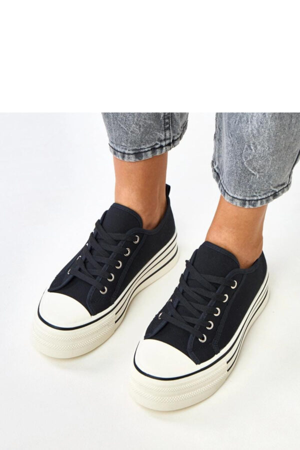 Sneakers model 218155 Solea