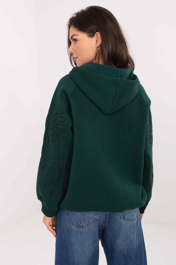 Sweatshirt model 218250 Relevance
