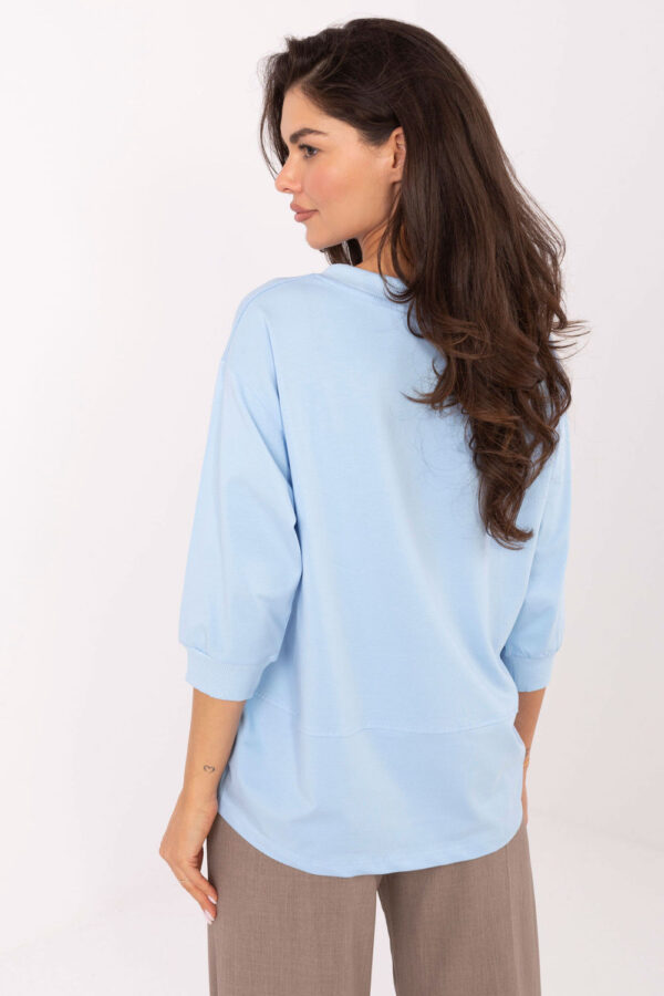 Blouse model 218389 Relevance