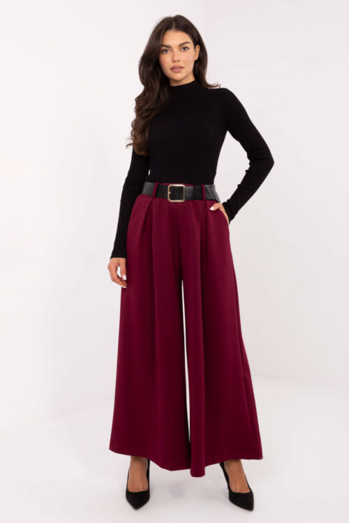 Women trousers model 218450 Italy Moda