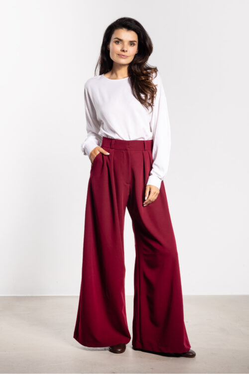 Women trousers model 218987 awama