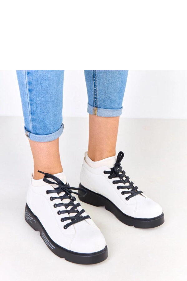 Half shoes model 219172 Solea