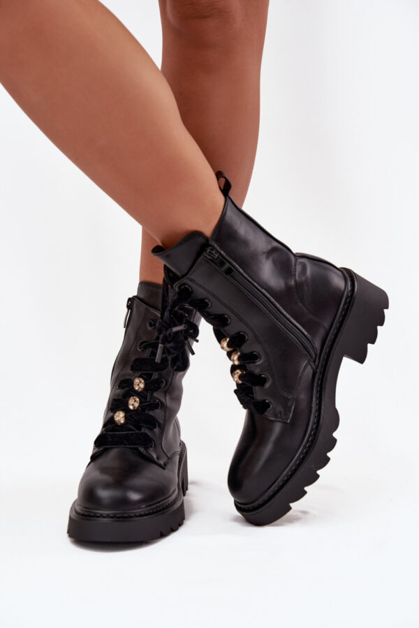Boots model 220205 Step in style