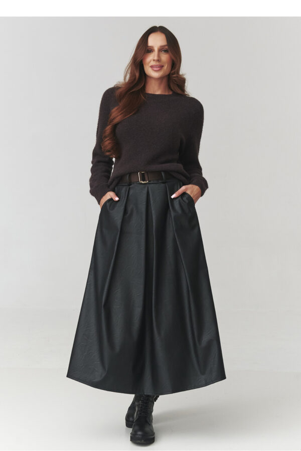 Skirt model 220783 Makadamia