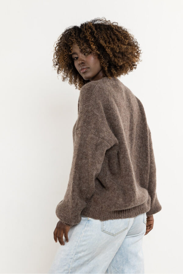 1102044 Jumper model 220851 awama