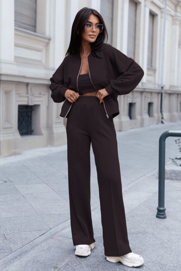 Set model 221054 IVON