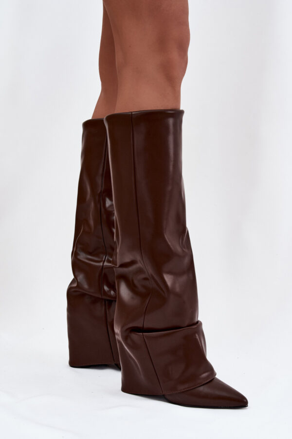 Heel boots model 221158 Step in style