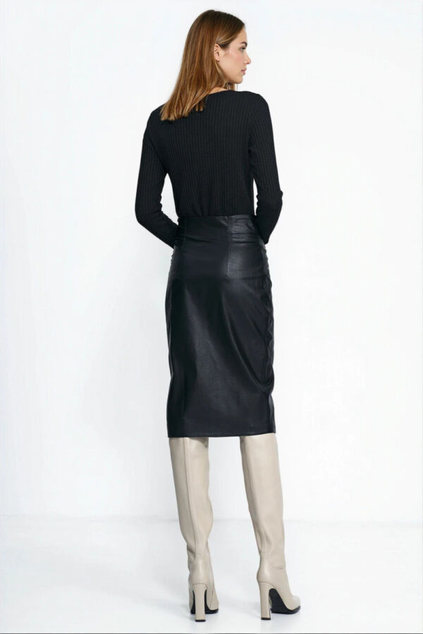 Skirt model 221216 Nife