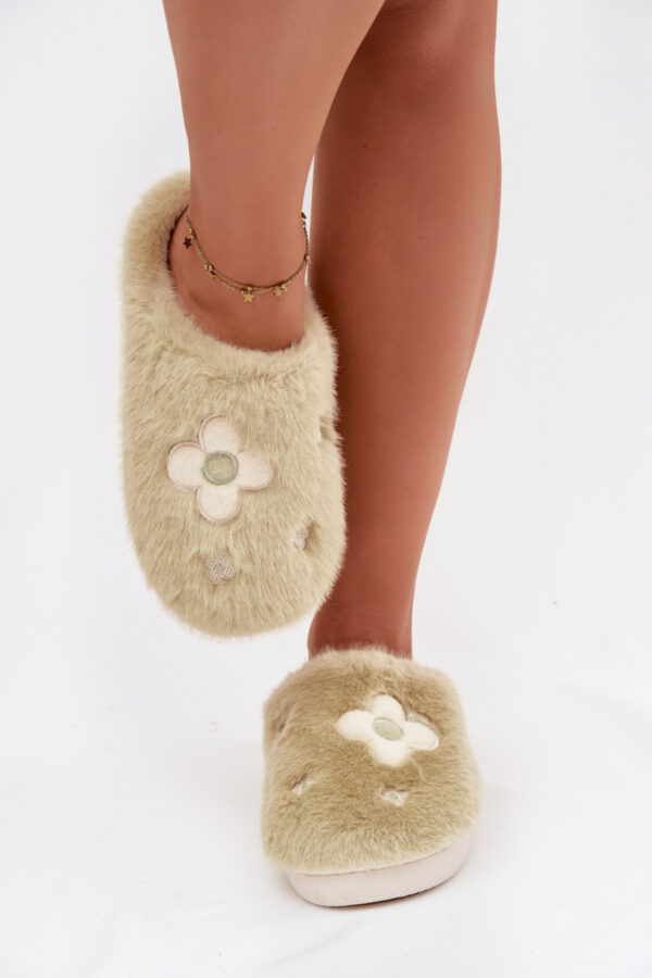Slippers model 221502 Step in style