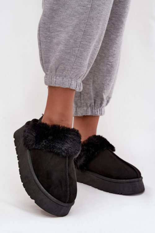 Slippers model 222290 Step in style