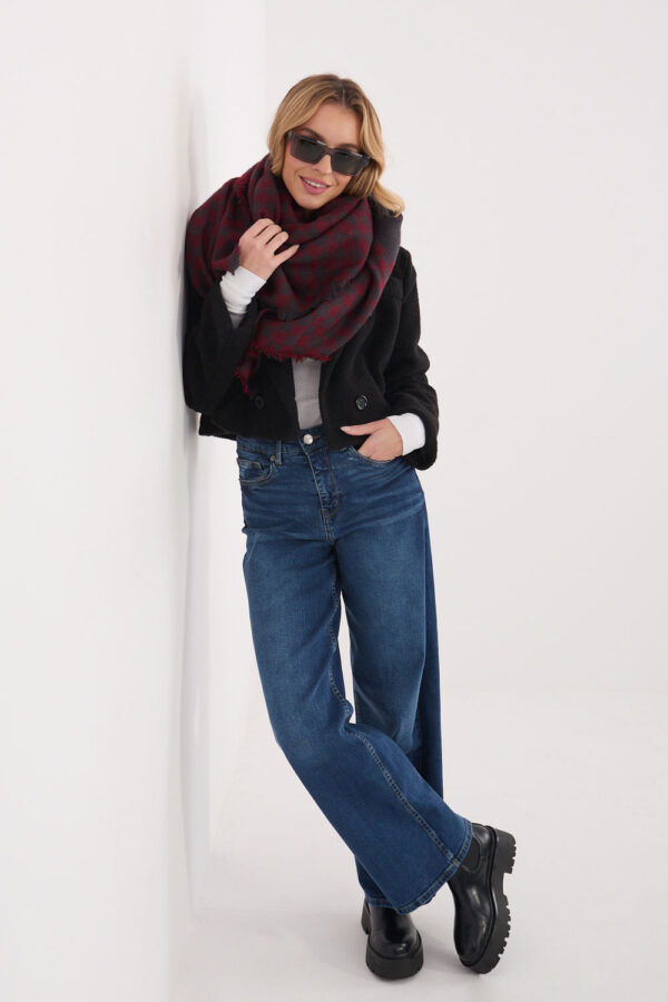 Shawl model 222307 AT