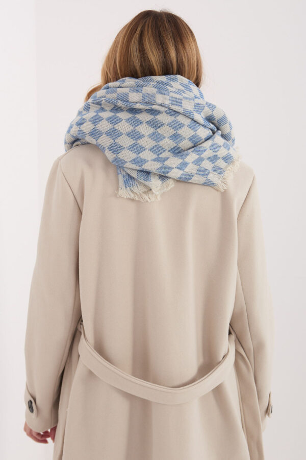 Shawl model 222310 AT