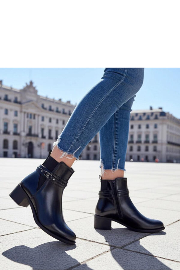 1106980 Heel boots model 222370 Solea