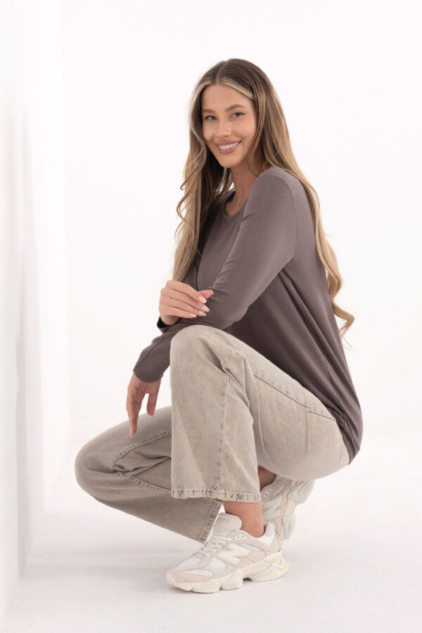 Blouse model 222427 Relevance