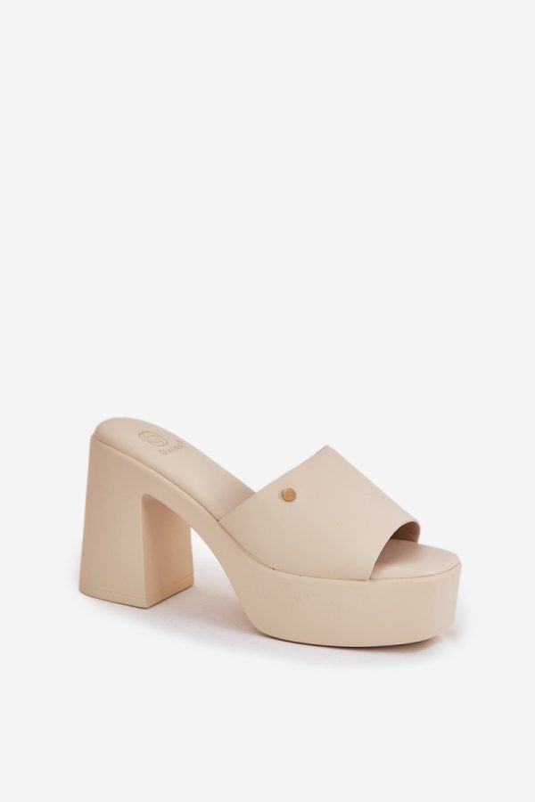 Heeled sandals model 209943 Step in style