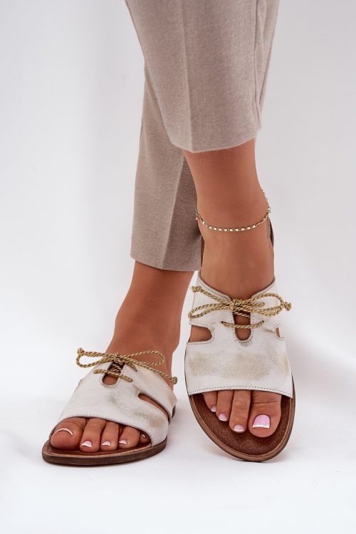 1069131 Flip-flops model 210176 Step in style