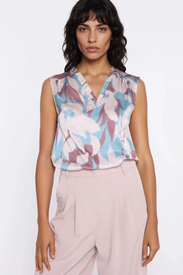 1120588 Blouse model 226428 Nife